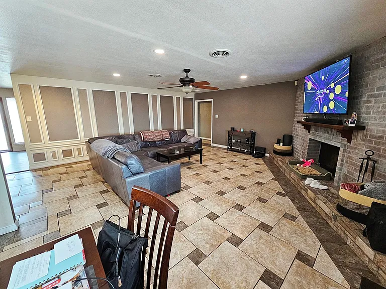 1331 Scenic Dr — Photo 6