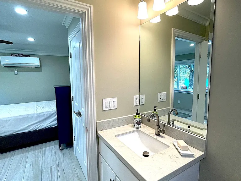 14233 Old Wood Rd — Photo 7
