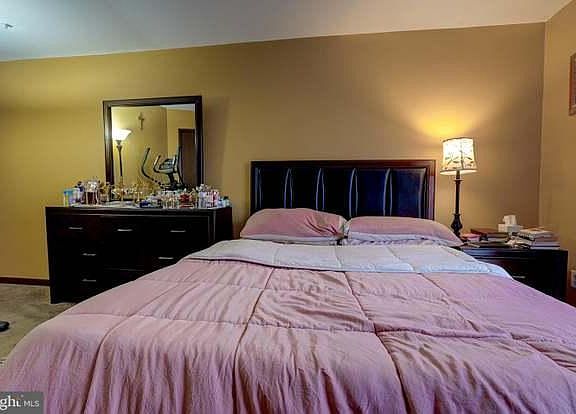 4th image of 18005 Royal Bonnet Cir