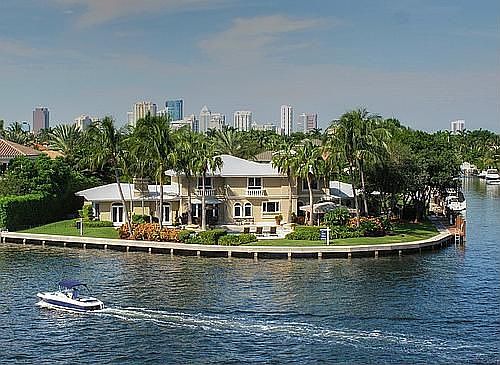 1st image of 1 Pelican Dr