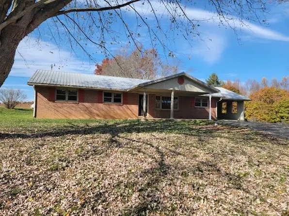 8203 Floyd Pike, Dugspur, VA 24325