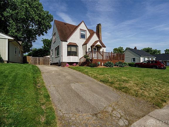 2nd image of 1505 Flesher Ave