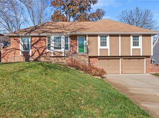 1502 SW 9th St, Lees Summit, MO 64081