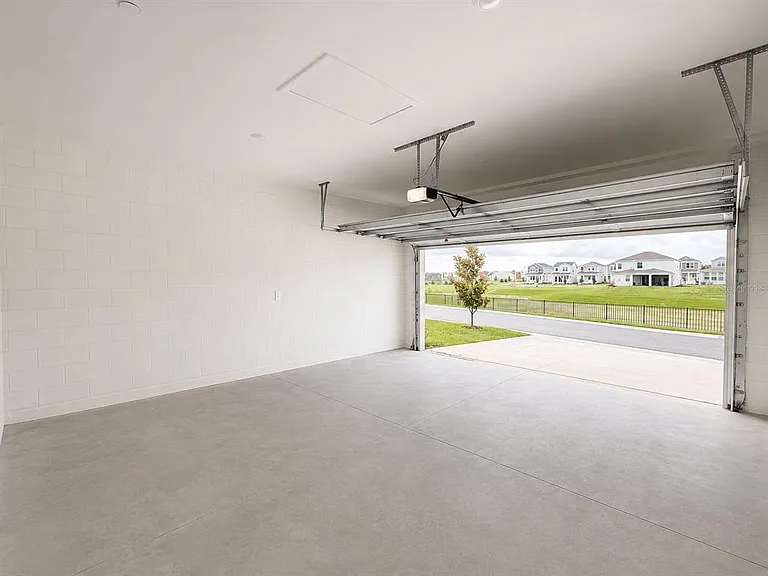 2156 Rider Rain Ln — Photo 26