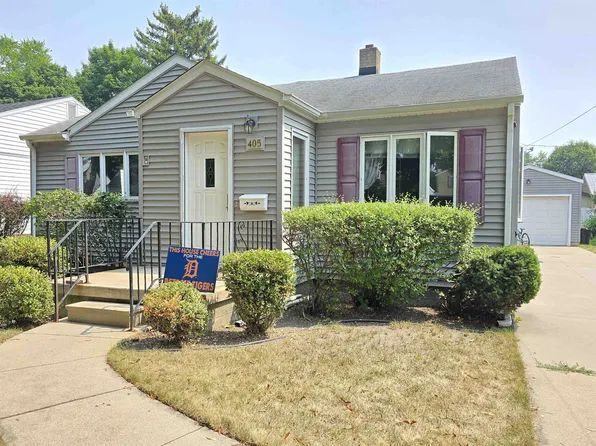 405 Burns St, Essexville, MI 48732