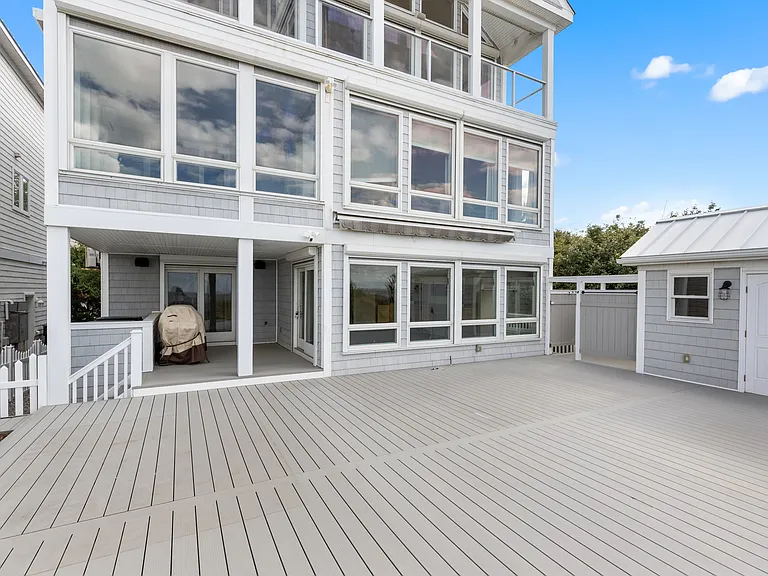 882 W Ocean View Ave — Photo 47