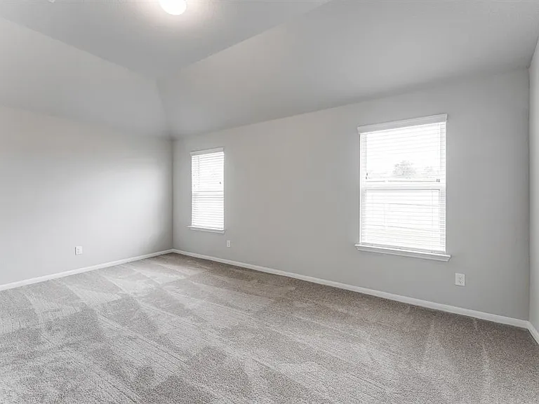 2311 Bright Sunrise Trl — Photo 33