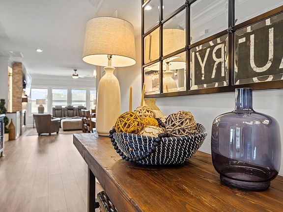 3rd image of 120 Kavanaugh Rd