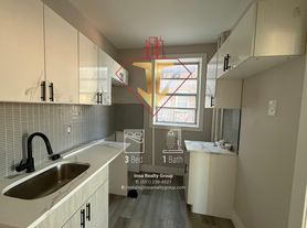 630-632 Bergen Ave