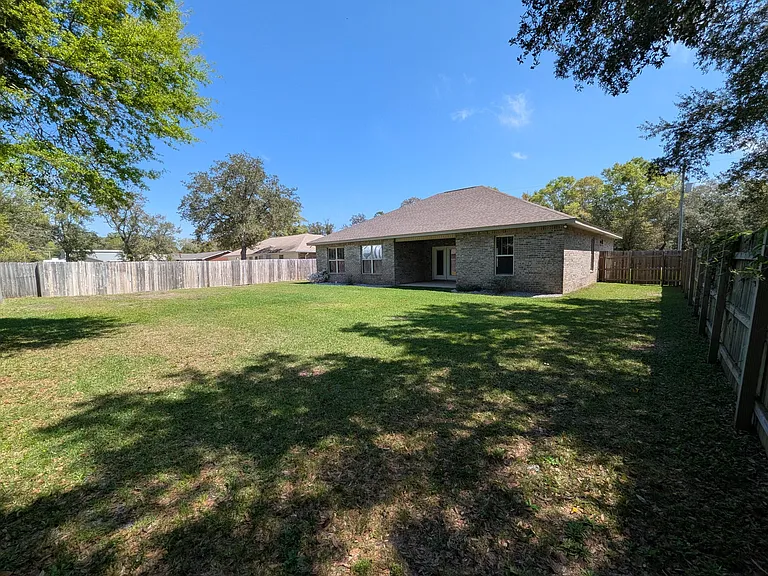 3135 Hickory St — Photo 32