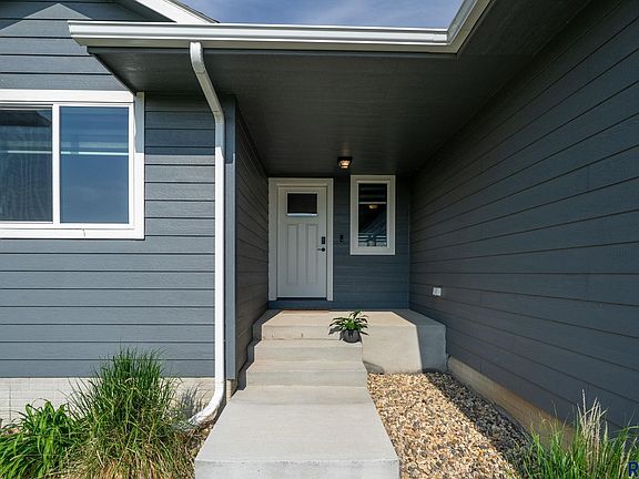 3rd image of 1115 Heatherwood Ave