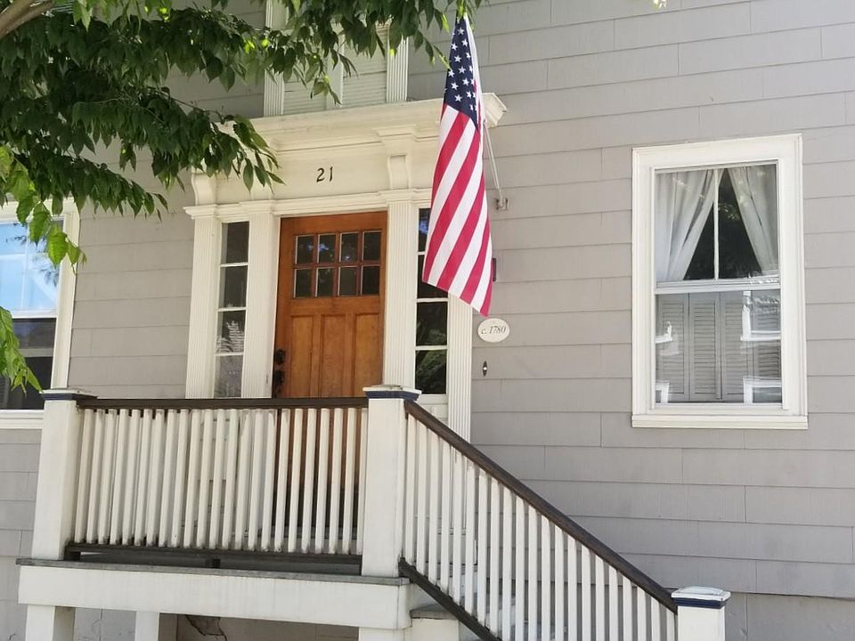 1st image of 21 King St
