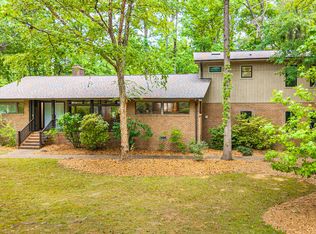 1020 Burning Tree Dr, Chapel Hill, NC 27517
