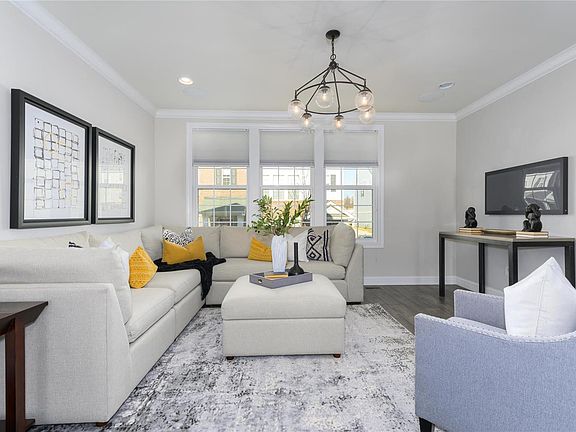 5th image of 8024 Central Park Dr