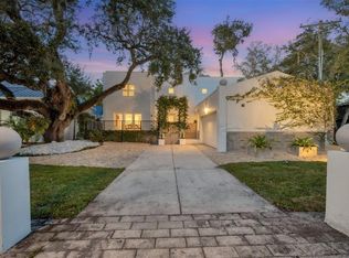2701 CHAMBRAY LANE, TAMPA, FL 33611