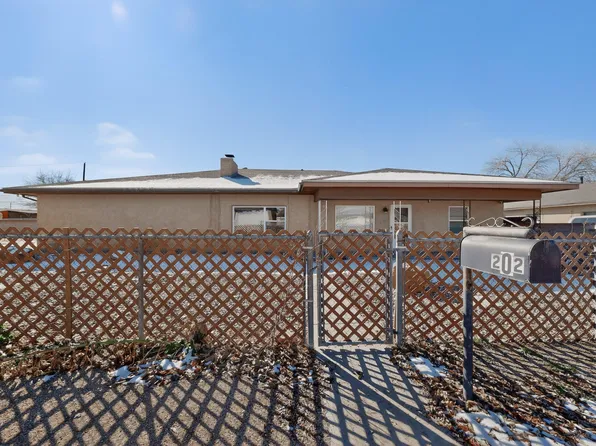 202 Placitas Rd NE, Albuquerque, NM 87107