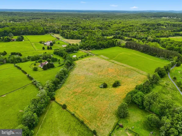 Windemeer Ln, Amissville, VA 20106