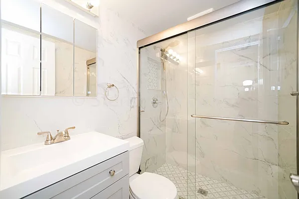 Rented by Sterling Realty Solution Inc | media 20