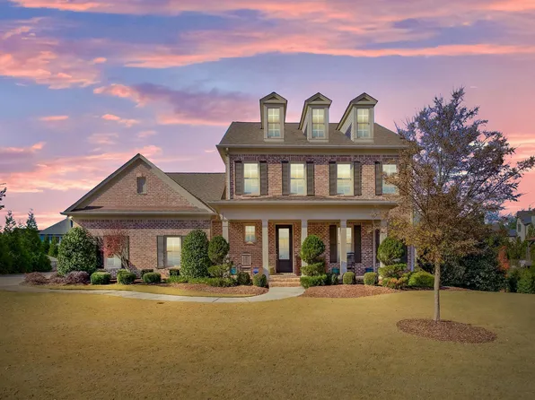 890 Vestlake Ridge Dr, Vestavia, AL 35242