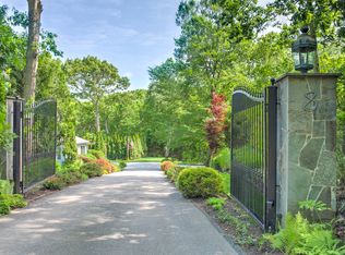 8 Post Pl, Southampton, NY 11968