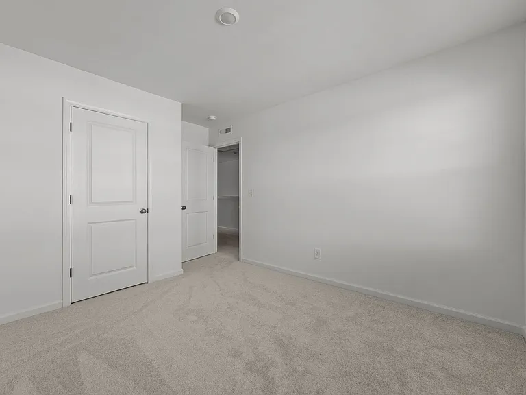 825 Basswood Glen Trl — Photo 22