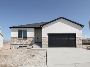 261 W 510 N, Smithfield, UT 84335