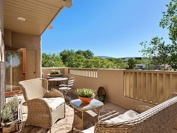 5th image of 711 Viento Dr APT C