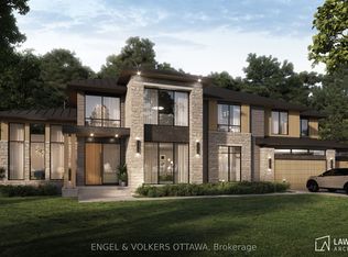 428 Ashbee Ct, Ottawa, ON K4M 0B2