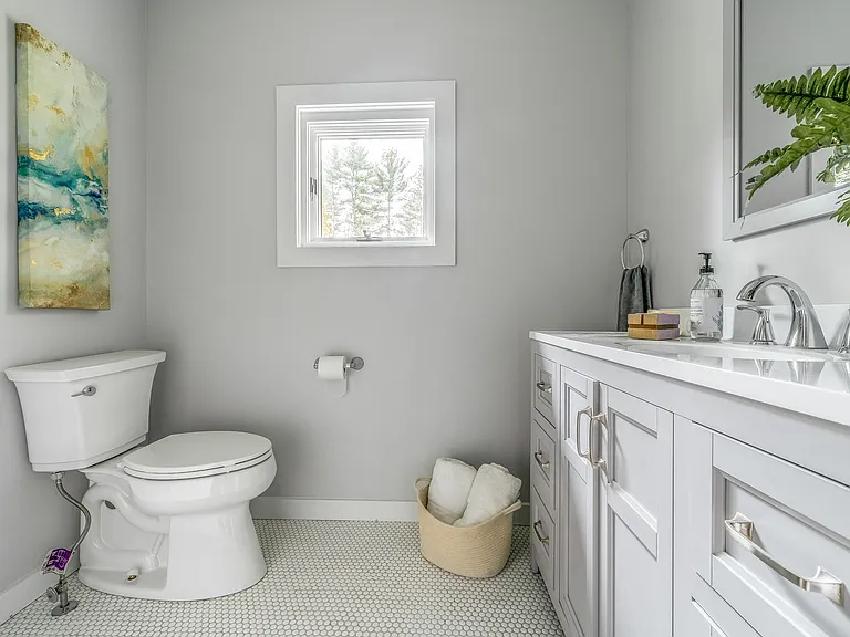 12 Downer Ln — Photo 37