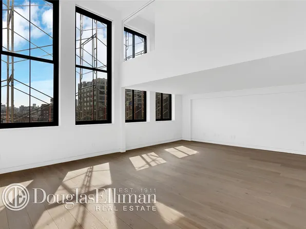 421 Hudson Street image 1 of 14