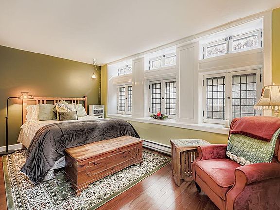 5th image of 2219 Pillsbury Ave #5