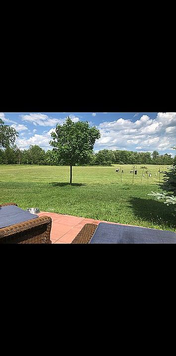 2nd image of 30619 Hickory Ct