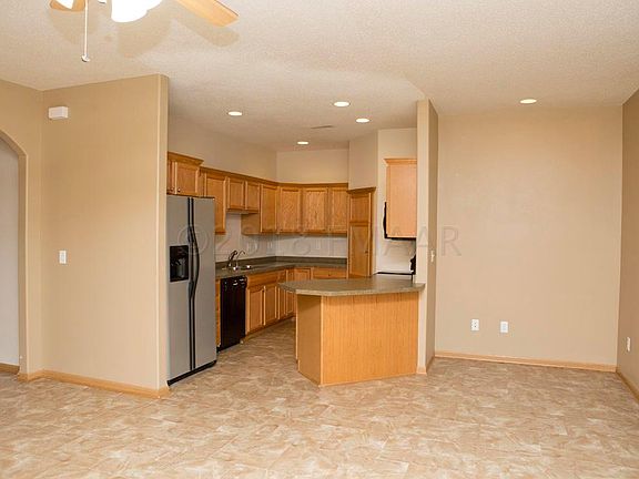 2nd image of 1728 6th St W