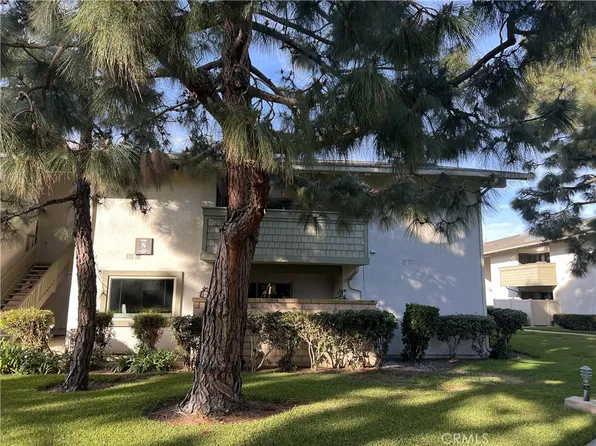 8777 Coral Springs Ct Unit 8H, Huntington Beach, CA 92646