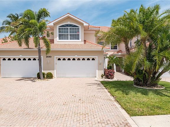 2nd image of 2590 Tarpon Cove Dr APT 811