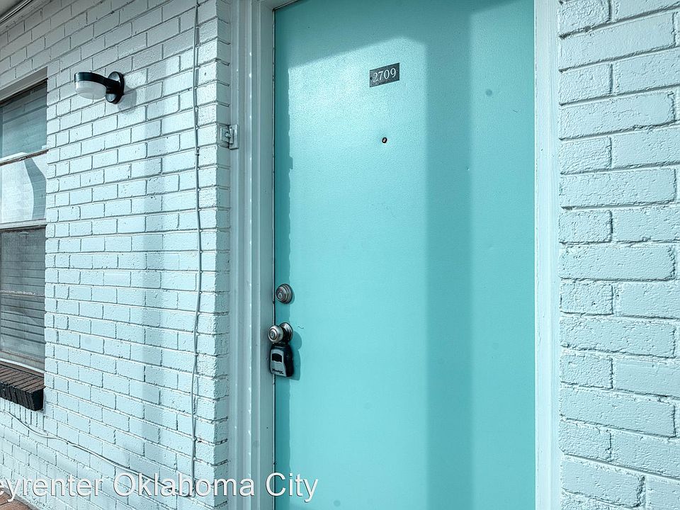 1st image of 2711 NW 36th St #2709