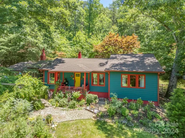 634 Houston Rd, Columbus, NC 28722