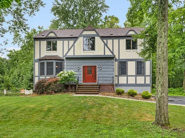 182 Lake Rd, Morris Twp., NJ 07960