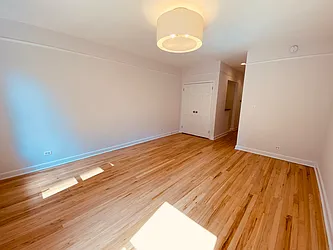 Rented by Metropolis Real Estate of Manhattan