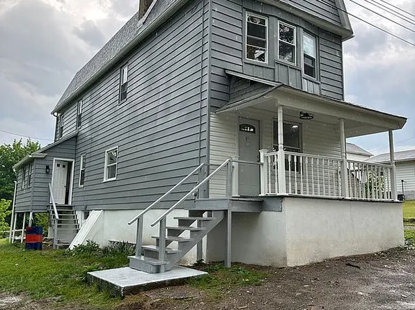 201 Grove St, Hanover Township, PA 18706