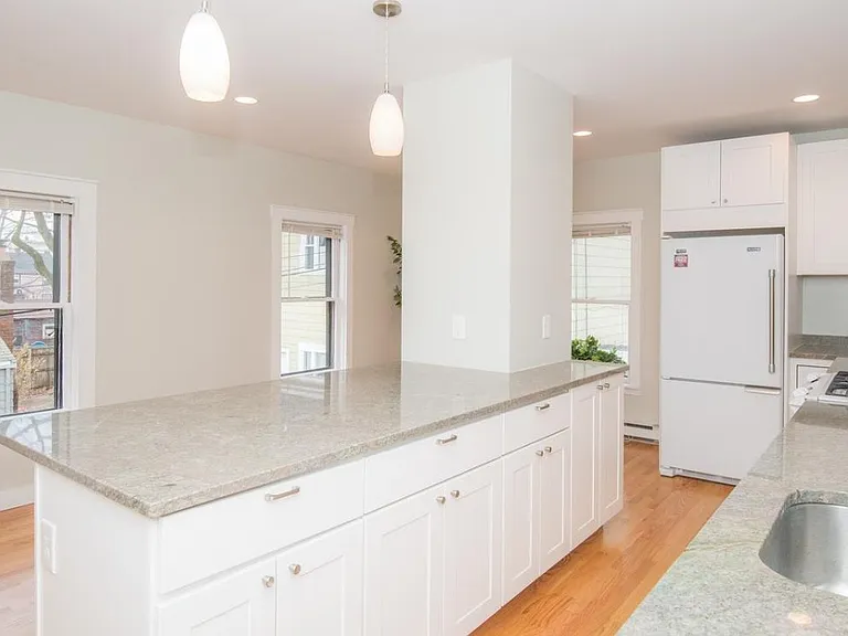 Great counter space