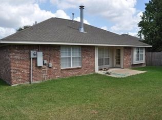1204 Mullins Ct, College Station, TX 77845