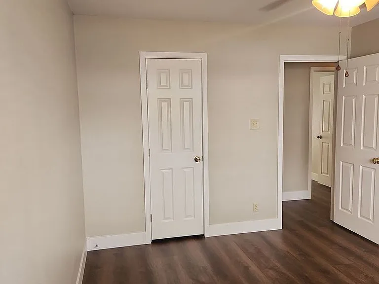 7221 Frank Borman Ave — Photo 23