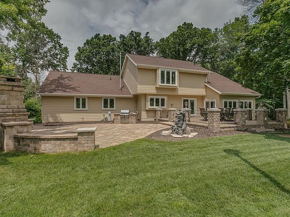 3rd image of W4863 Forest Ln