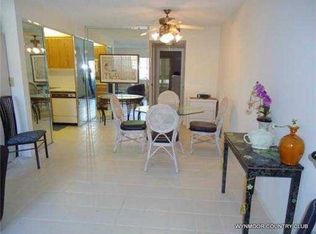 2002 Granada Dr APT E1, Coconut Creek, FL 33066