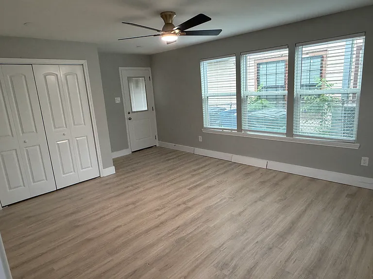 146 Redrock Dr — Photo 6
