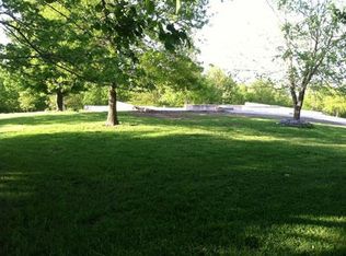 171 Agate Ln, Chestnutridge, MO 65630