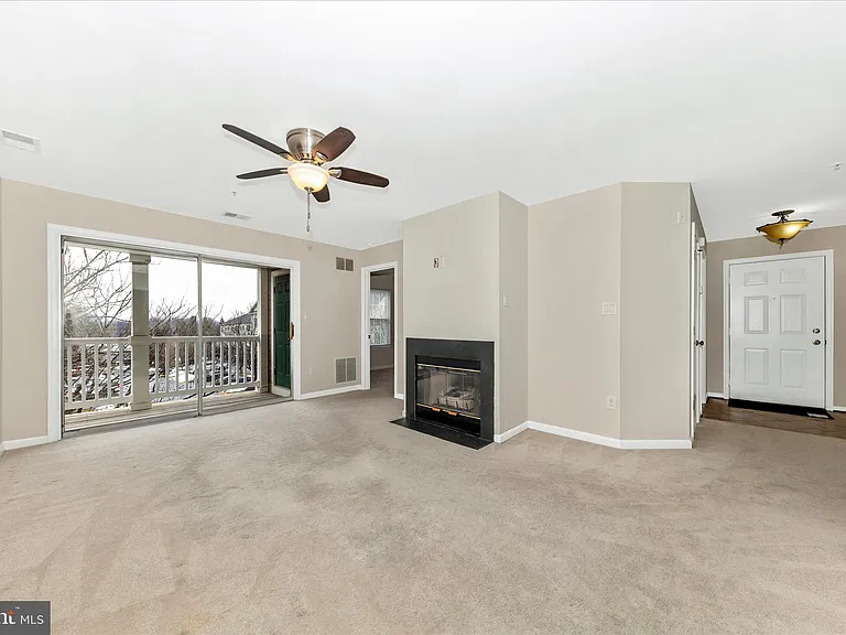 13205 Cloppers Mill Dr #13D — Photo 10
