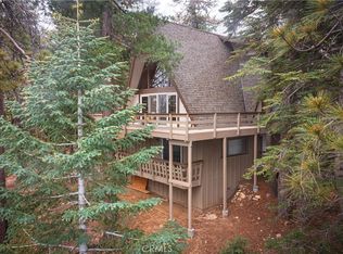 26490 Augusta Dr, Lake Arrowhead, CA 92352