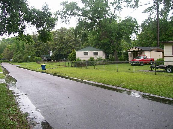 2nd image of 10344 Depaul Dr